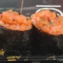 Gunkan tartare de saumon 2 pcs